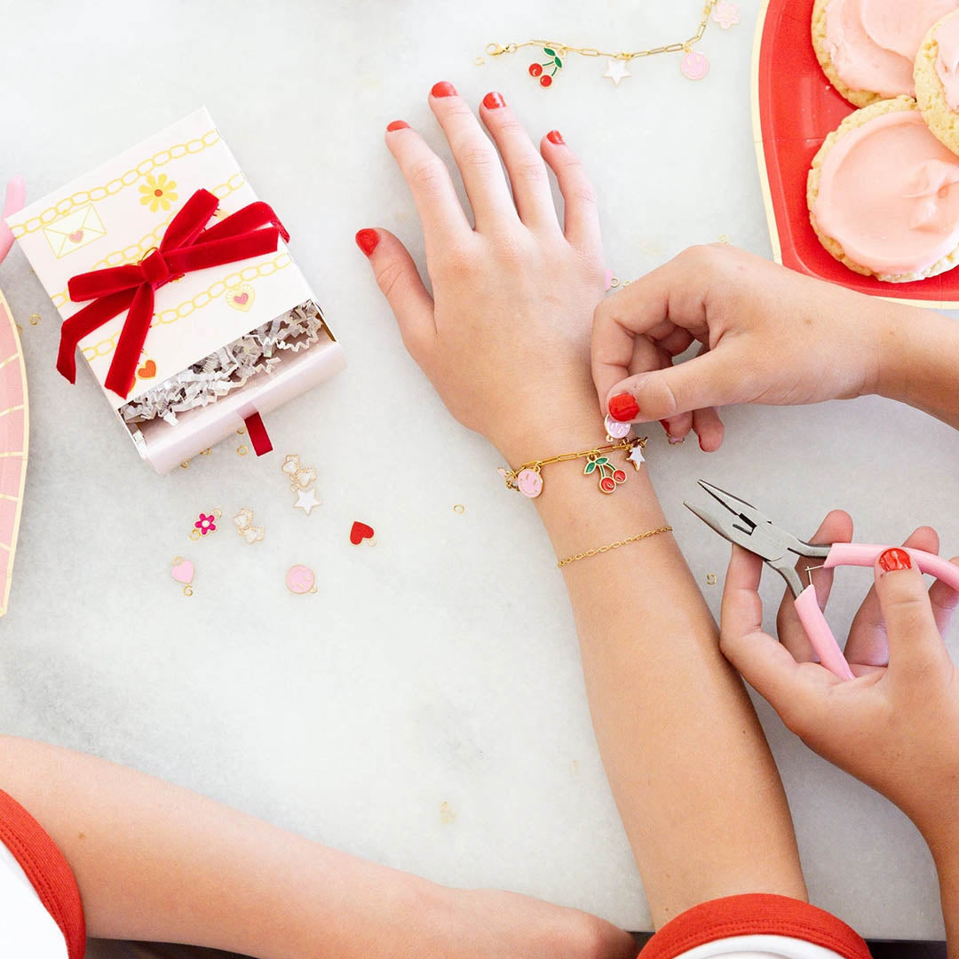 Valentine Charm Bracelet Kit