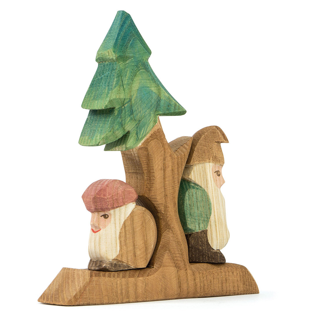 Ostheimer Fir Tree & Dwarves Set
