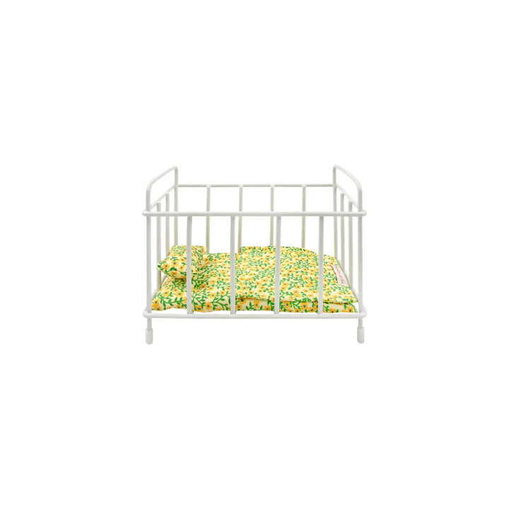 Gommu Pocket Liberty Crib - Miniature Doll Crib