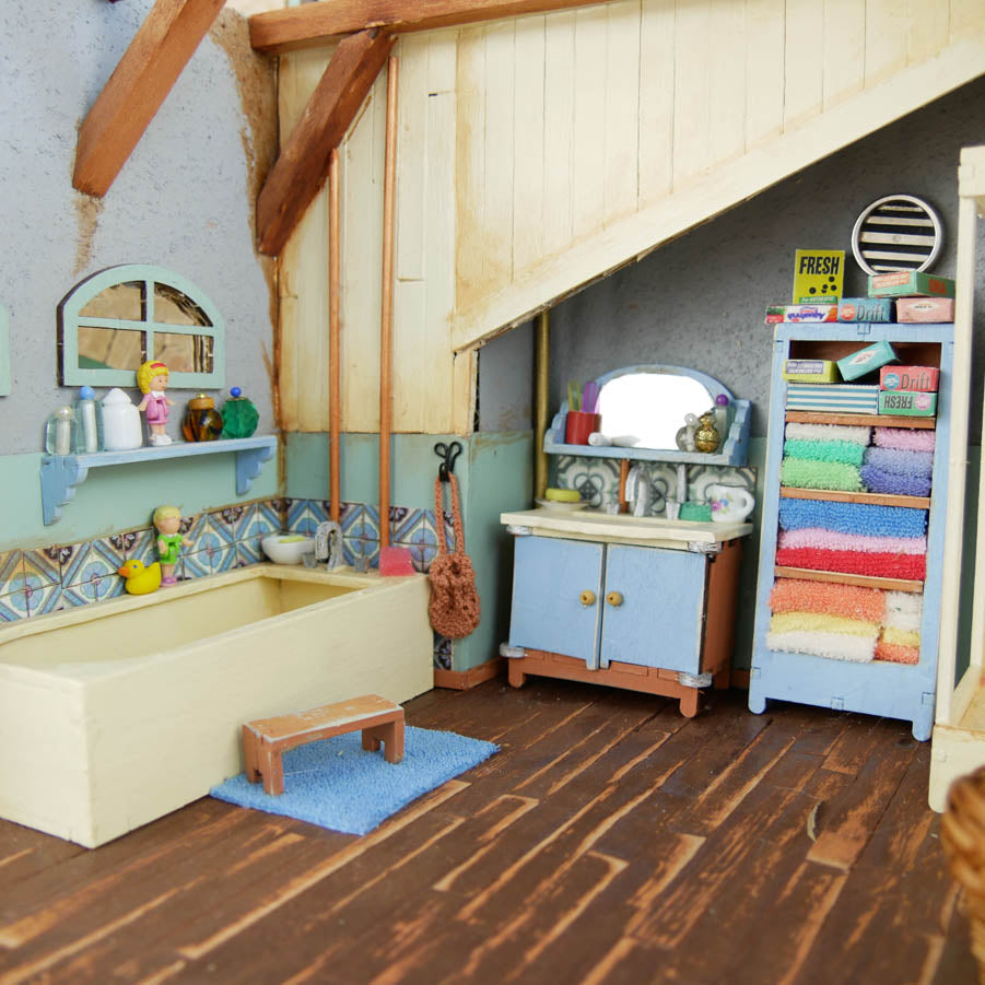 NEW Mouse Mansion Wooden DIY Furniture Kits- Bathroom