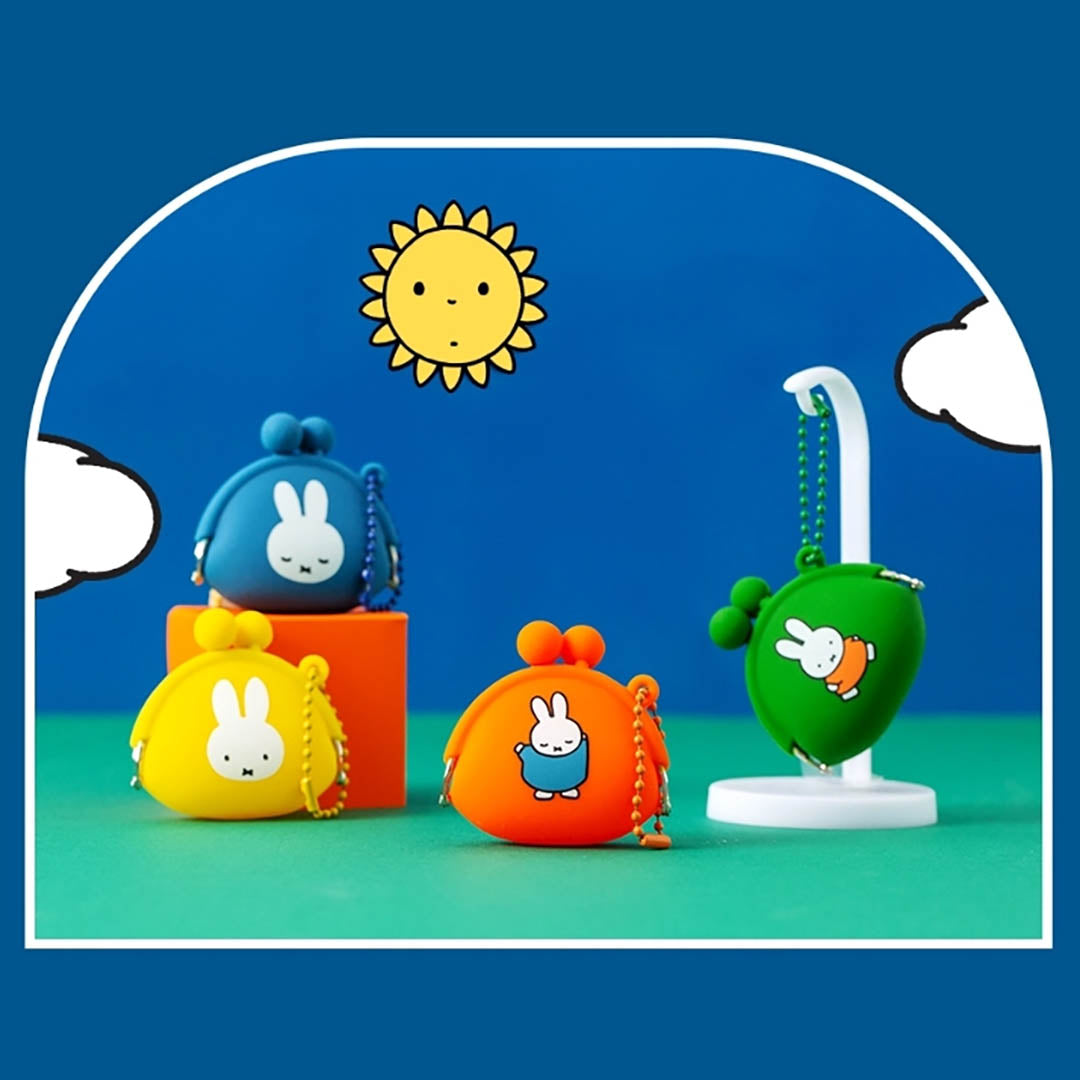 NEW Miffy Mini Silicone Snap Pouch