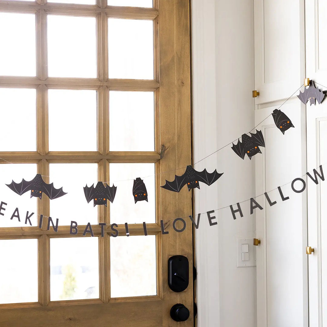 Freakin' Bats Bat Banner Set