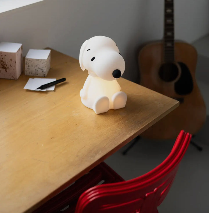 NEW Snoopy Official Night Light Lamp