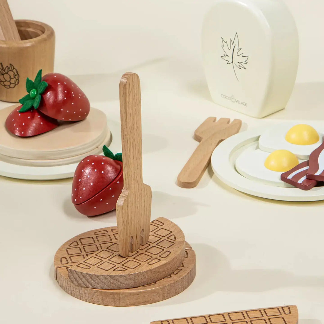 NEW Wooden Brunch Playset