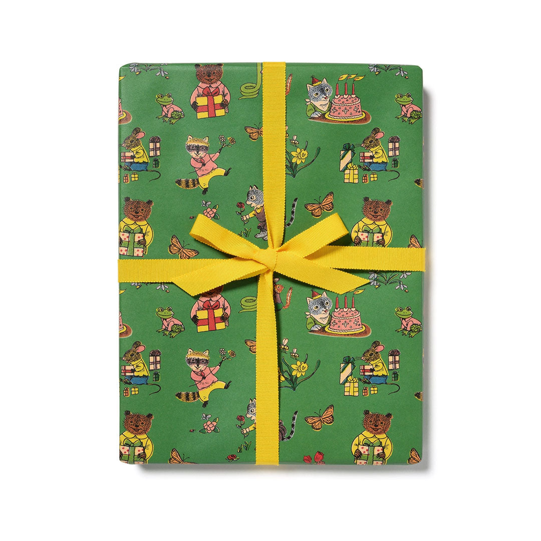 Richard Scarry Critter Wishes Birthday Wrapping Paper - Roll of 3 Sheets