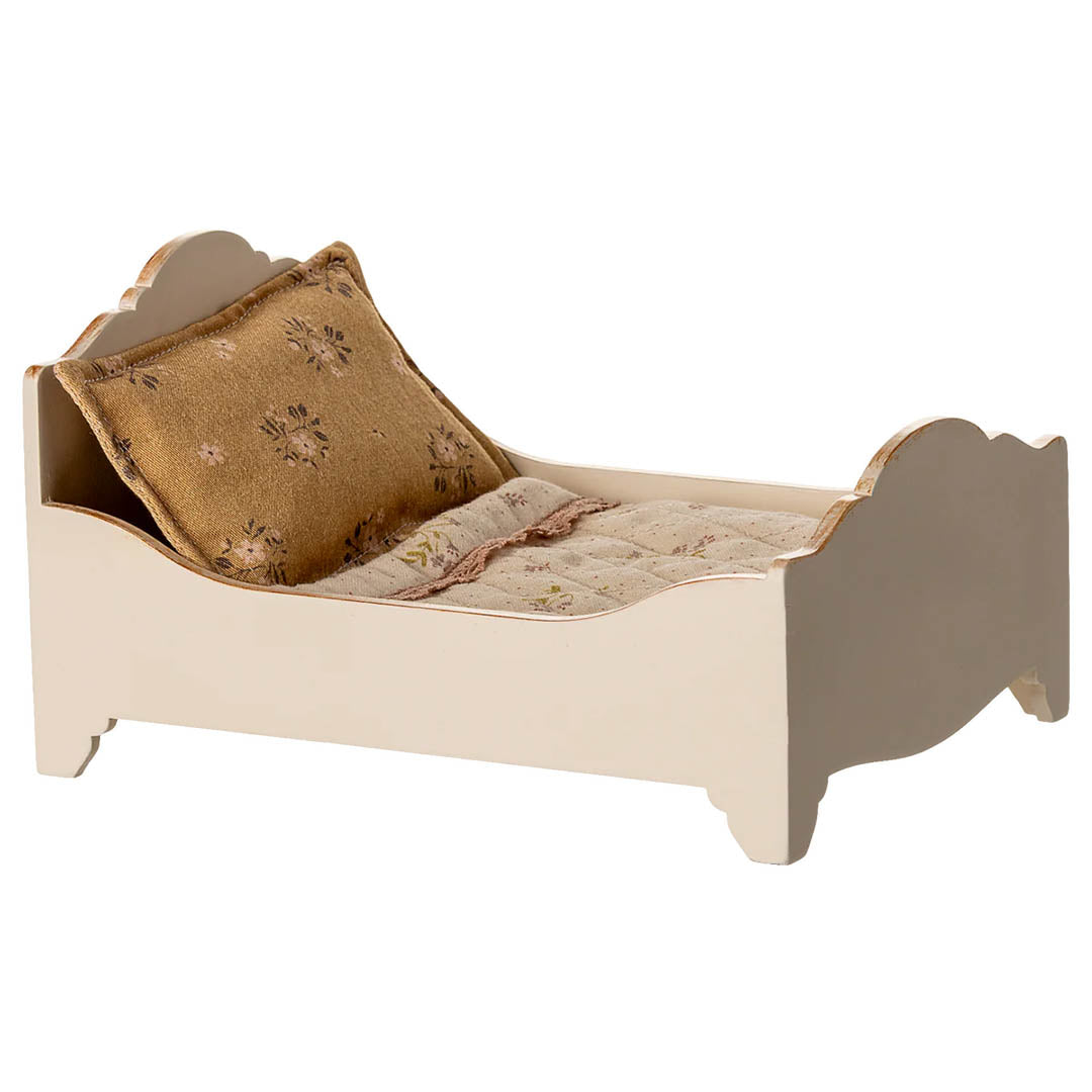 NEW Bed, Mouse - Off white