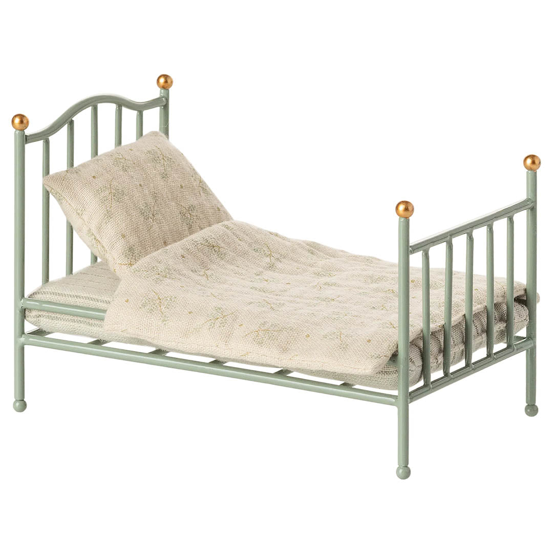 NEW Vintage single bed, Mouse - Mint