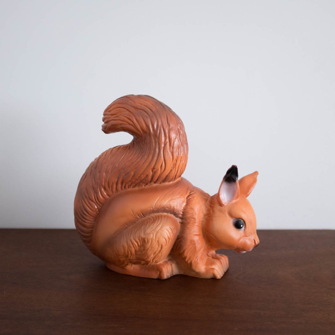 Squirrel Lamp