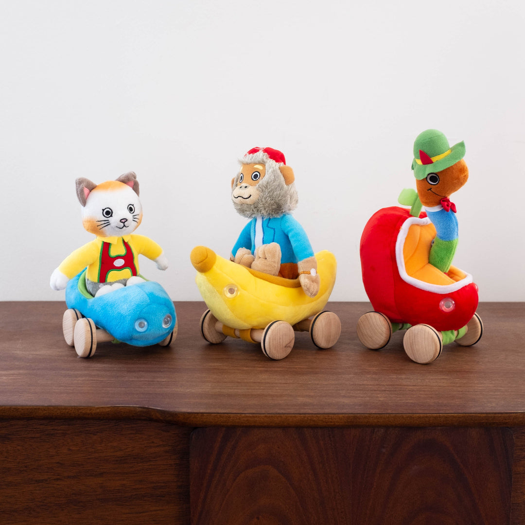 Richard Scarry Dolls- Bananas Gorilla with Bananamobile