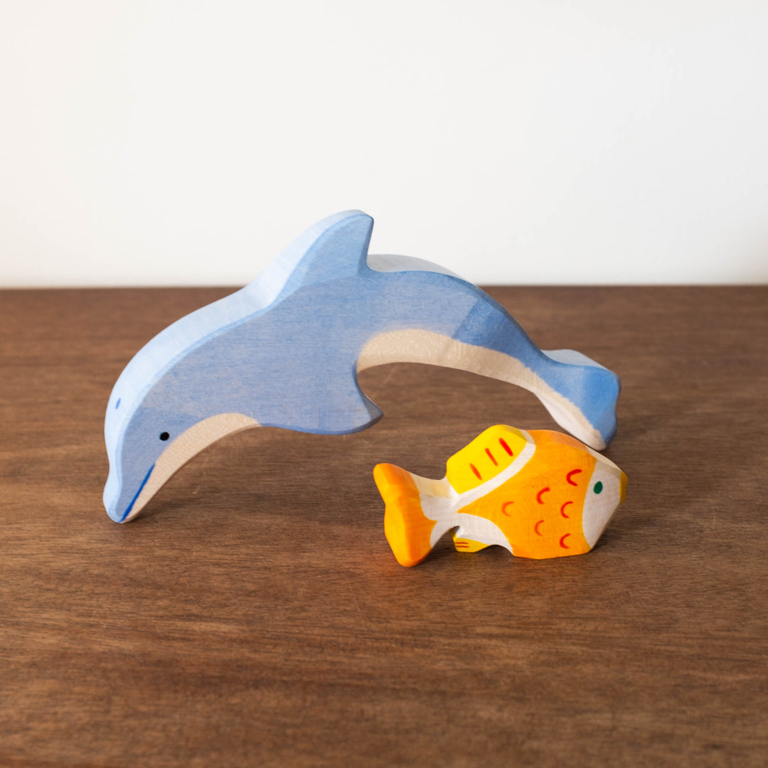 Holztiger Dolphin