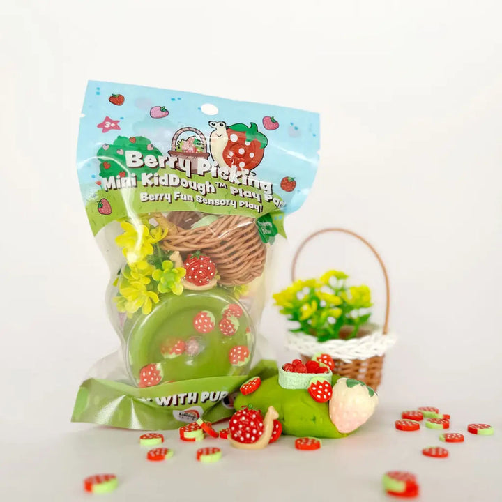 Berry Picking Mini Play Pack