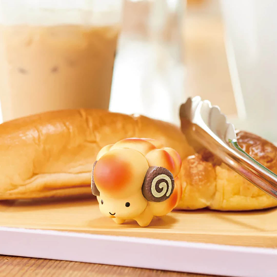 Japanese Blind Box: Animal Bakery Mini Figure