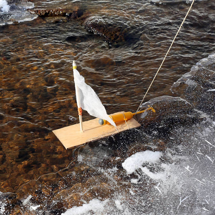 NEW Huckleberry Make Your Own Motor Boat