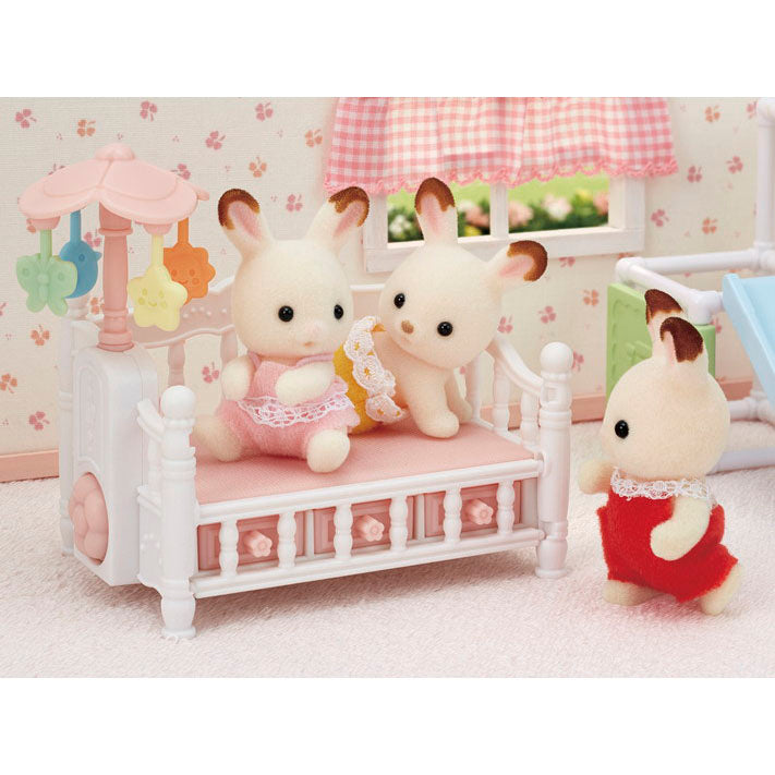 NEW Crib with Mobile