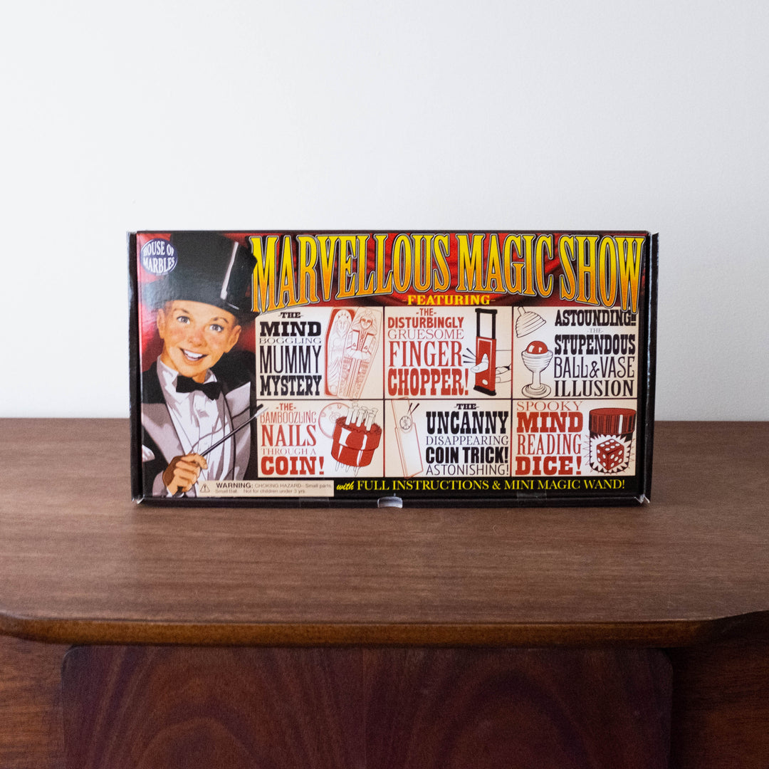 NEW Marvelous Magic Show Box
