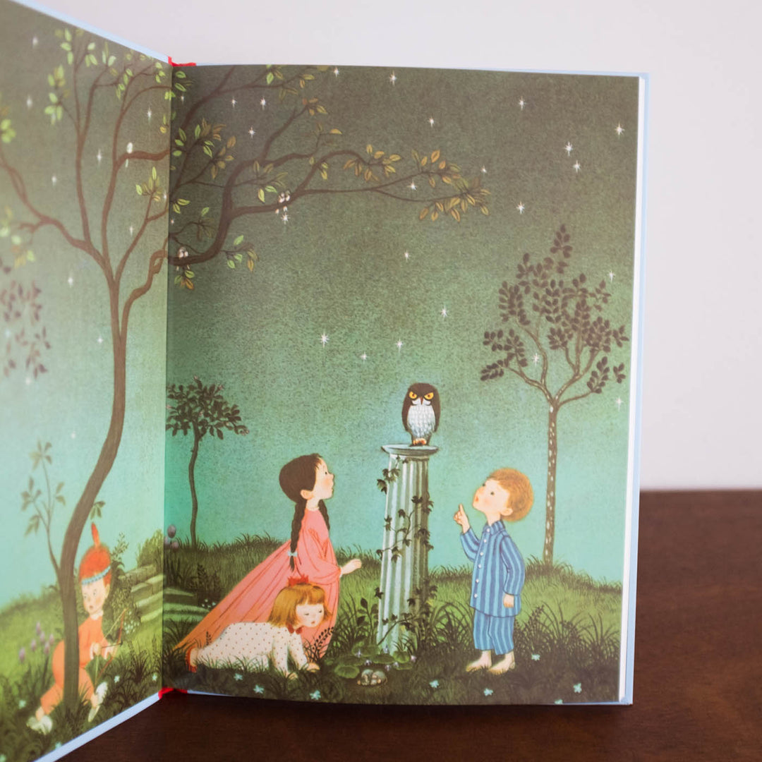NEW A Child's Garden of Verses Book