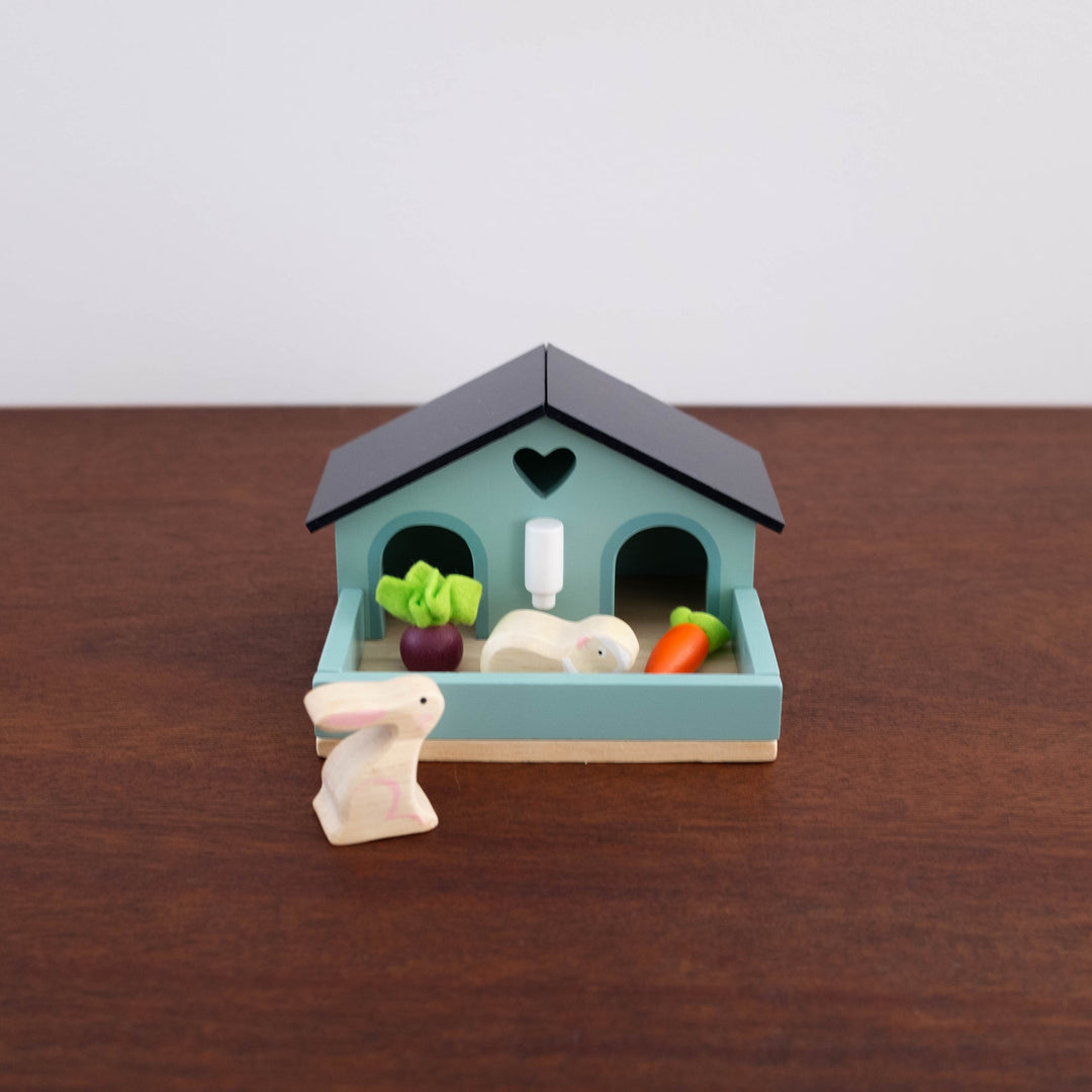 NEW Pet Rabbit House Toy Set
