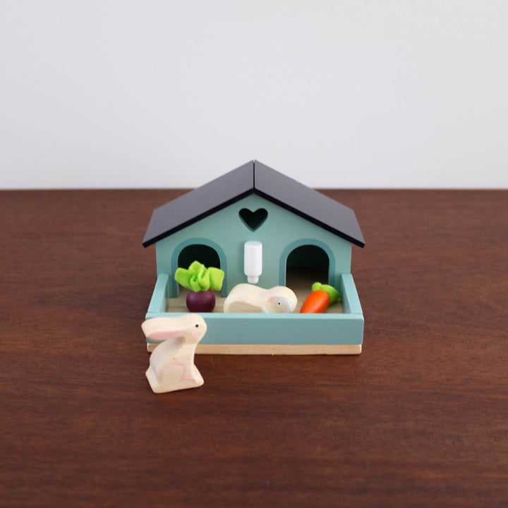 NEW Pet Rabbit House Toy Set