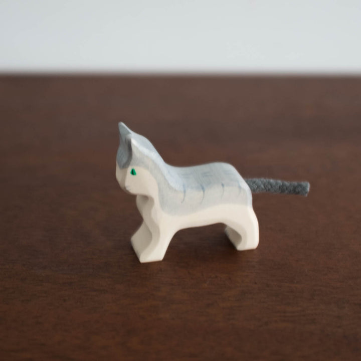 Holztiger Small Grey Cat