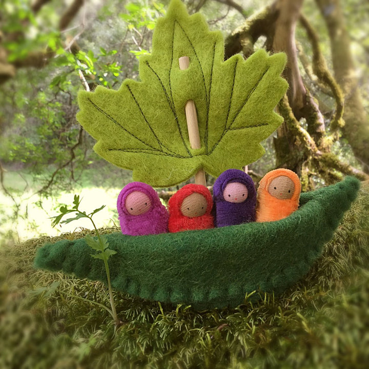 NEW Wool Felt: Leaf Boat
